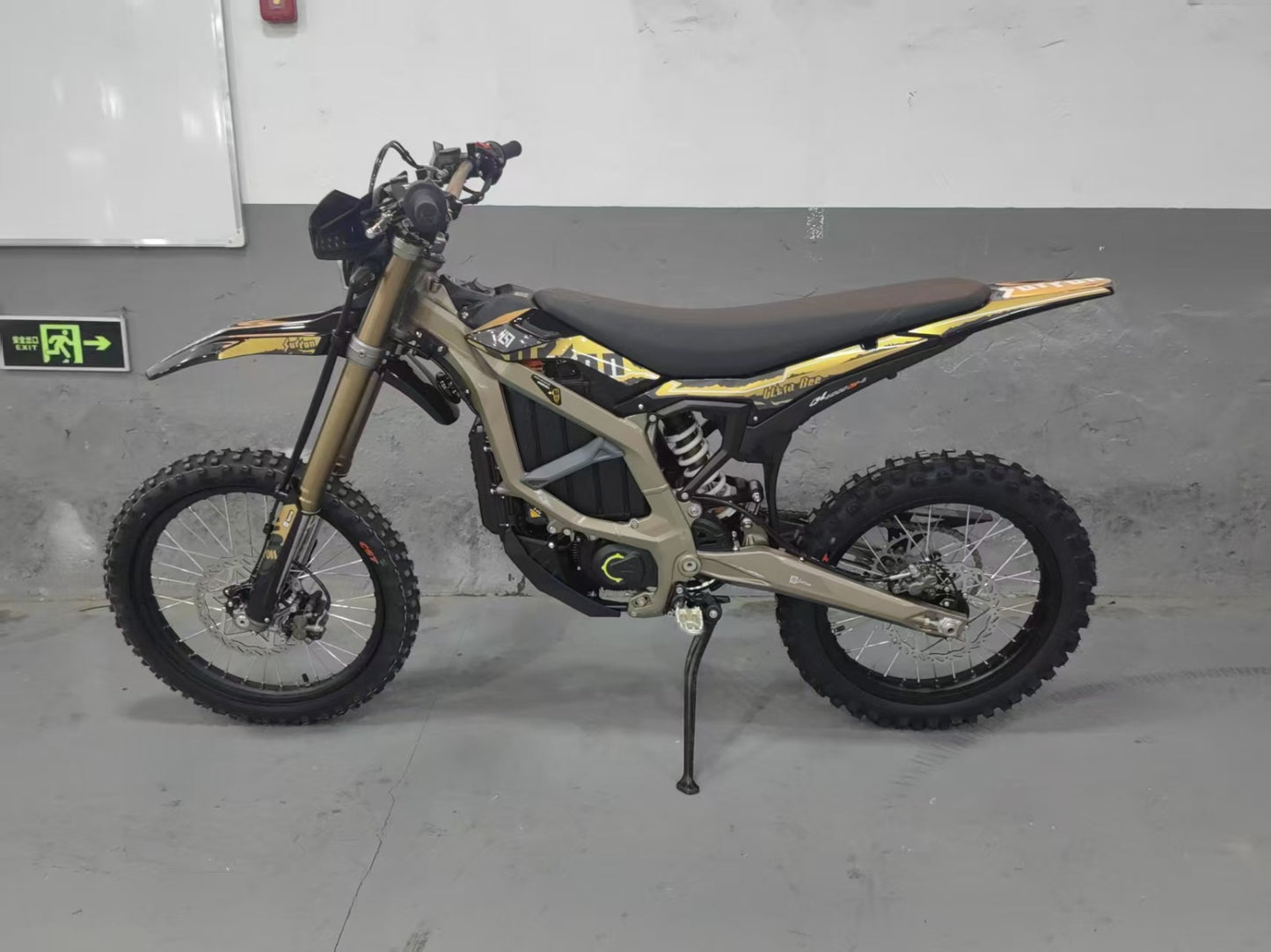 PREORDER* 2025 Sur-Ron Ultra Bee 21kW